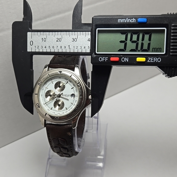 3 Dial Great Land Quartz 2348 St Still Back Wrist Watch Runs New Battery - Picture 4 of 11
